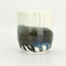 Load image into Gallery viewer, Porcelain Cup 4