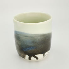 Load image into Gallery viewer, Porcelain Cup 1