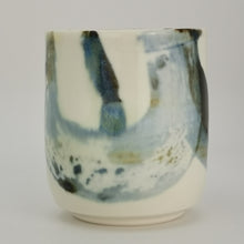 Load image into Gallery viewer, Porcelain Cup 5